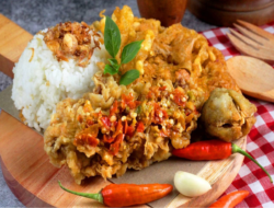 Sensasi Pedas dan Gurih Ayam Geprek: Tutorial Praktis untuk Pemula