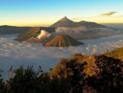 April 2024 Kawasan Wisata Gunung Bromo Ditutup Total