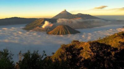 April 2024 Kawasan Wisata Gunung Bromo Ditutup Total