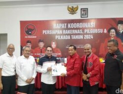 Soal Fotonya Tak Terpajang, Jokowi: Ya Foto Saja