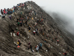 Kawasan Bromo Ditutup untuk Umum selama Ritual Yadnya Kasada, Simak Tanggalnya