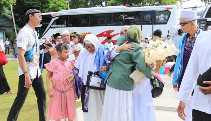 Pemkot Menyambut Kedatangan Jemaah Haji Asal Kota Probolinggo