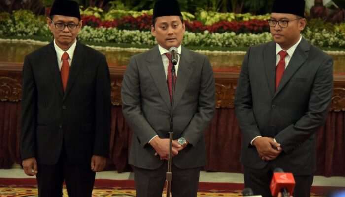 Jokowi Lantik Tiga Menteri Baru di Kabinet Indonesia Maju