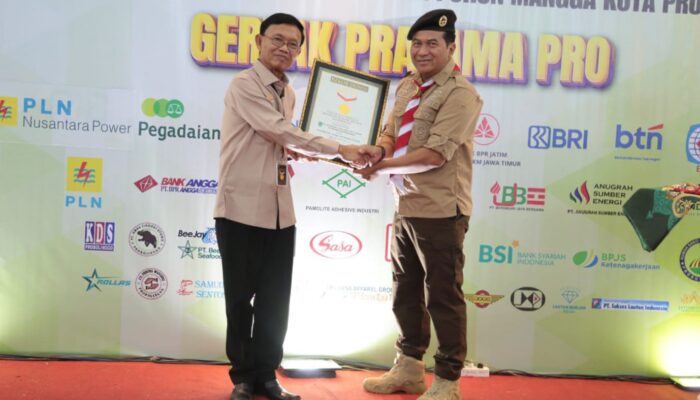 20.000 Bibit Pohon Mangga Ditanam Serentak di Probolinggo Pecahkan Rekor MURI