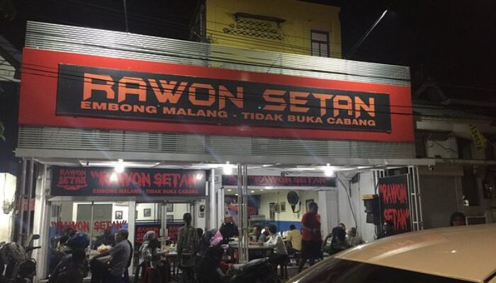 Rawon Setan Surabaya: Kuliner Legendaris dengan Cita Rasa Menggoda, Buka 24 Jam!