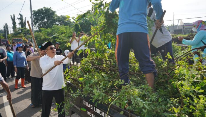 Sungai Legundi Dibersihkan, Disiapkan Jadi Destinasi Wisata Air di Probolinggo